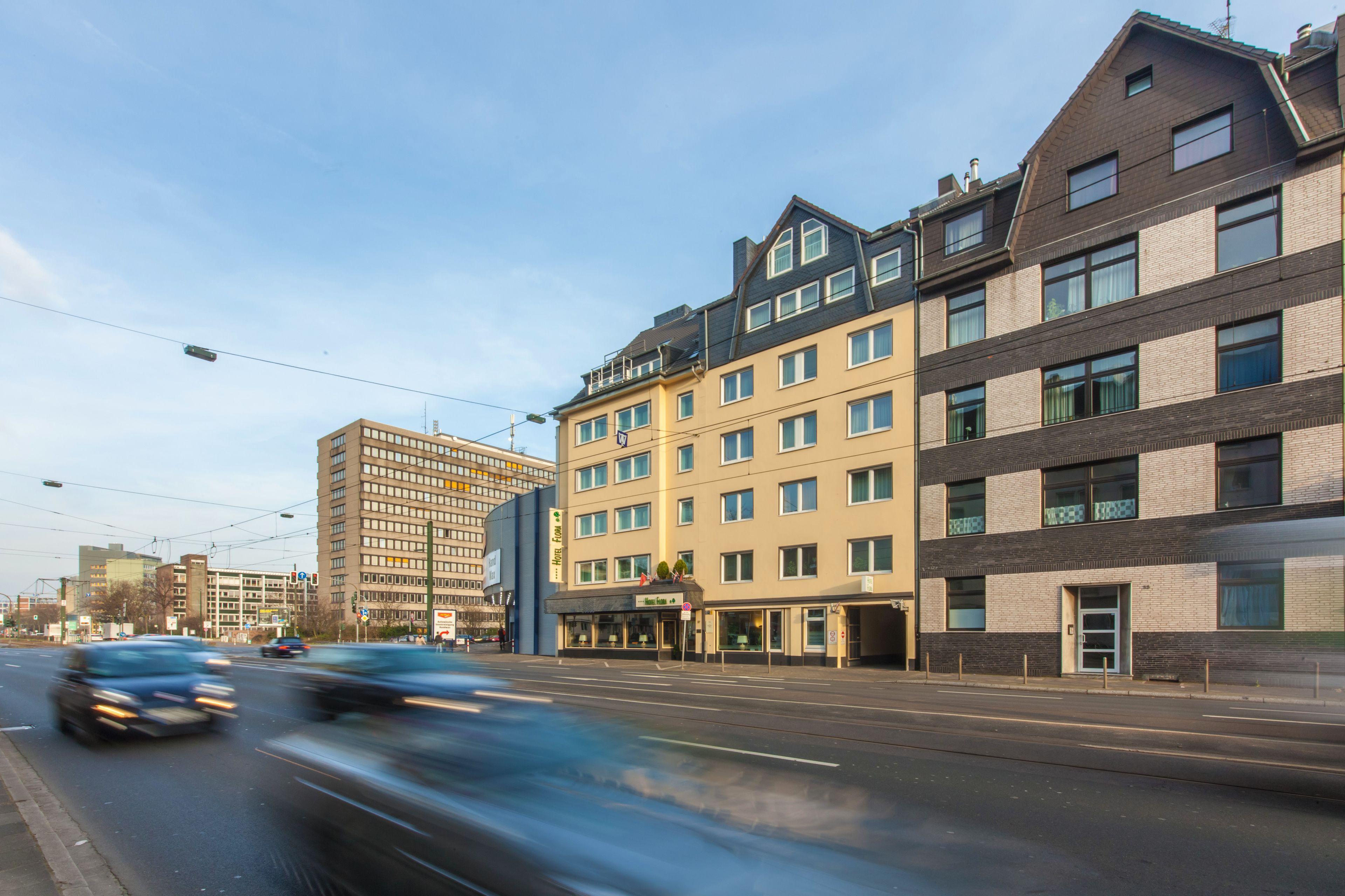 Hotel Flora Duesseldorf - Dusseldorf — Fotos 1